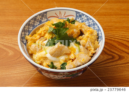 親子丼 23779646
