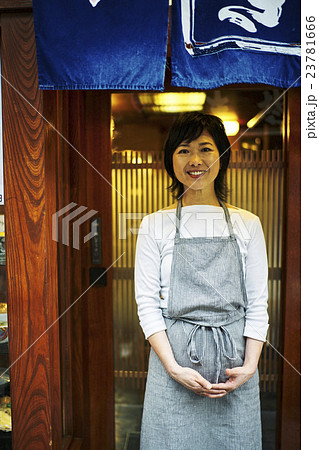 店員 ポートレート 店員 ポートレート 23781666