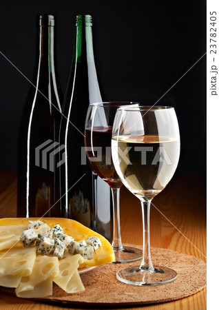 food and drink 23782405