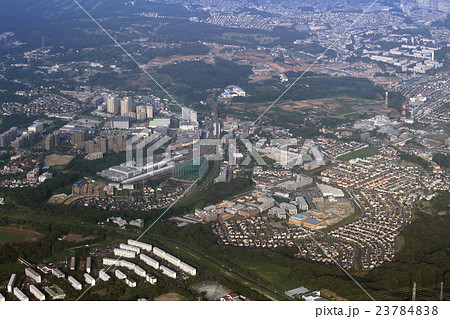 小田急多摩線はるひ野駅付近を空撮 23784838