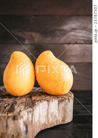 Yellow Mangoes 23787507