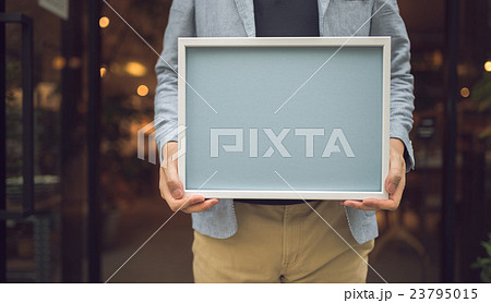 商業施設イメージ　撮影協力：TENOHA DAIKANYAMA 23795015