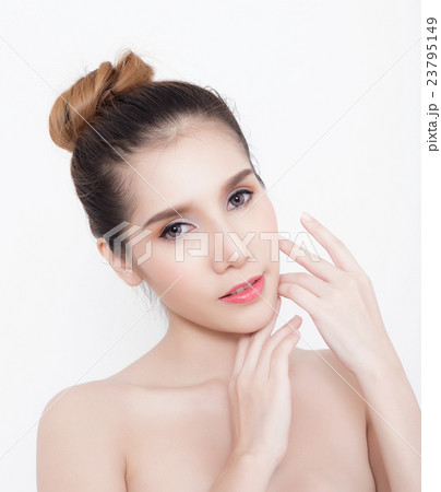 Beautiful asian woman 23795149