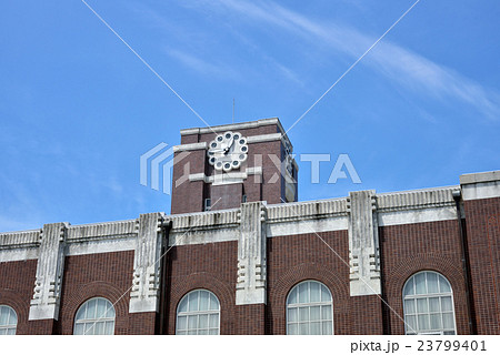 京都大学 百周年時計台記念館 23799401