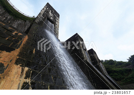 香川県観音寺市大野原町、国重文「豊稔池堰堤」 香川県観音寺市大野原町、国重文「豊稔池堰堤」 23801657