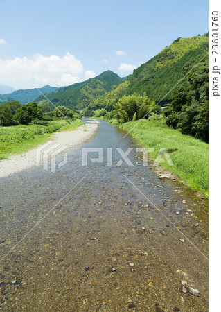 清流イメージ　静岡の興津川 23801760
