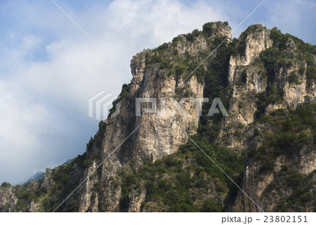 サレルノ郊外の山 23802151
