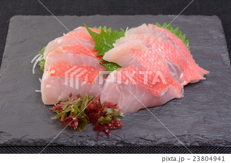 おいしい金目鯛のお造り 23804941