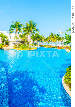 Swimming pool 23813448
