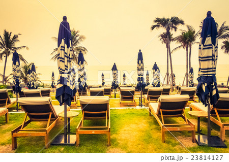 Outdoor swimming pool 23814127