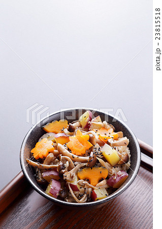 きのこご飯 23815518