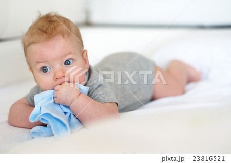 Baby with blue eyes Baby with blue eyes 23816521