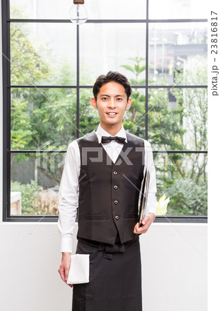 ギャルソン　撮影協力：TENOHA代官山 23816817