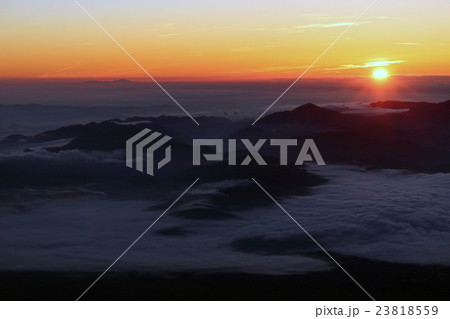 御来光(富士山・本七合目より) 御来光(富士山・本七合目より) 23818559