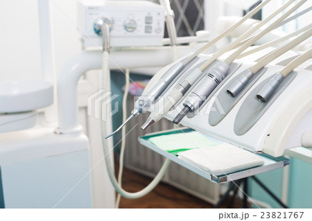 Stomatological instrument in the dentists clinic 23821767