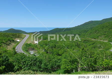 知床峠　ウトロ側　オホーツク海 23835673