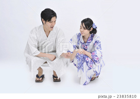 バリエーション豊かで使いやすい人物写真素材 23835810