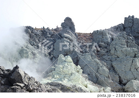 焼岳の噴煙 23837016