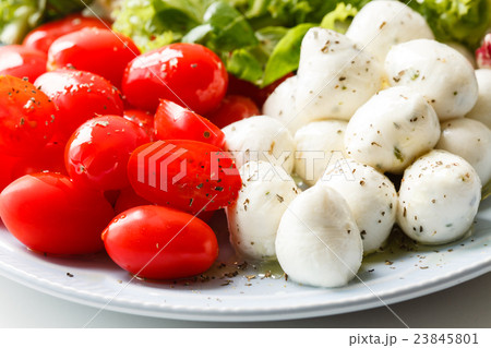 Italian salad 23845801