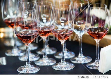catering table 23847605