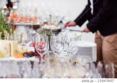 catering table 23847607