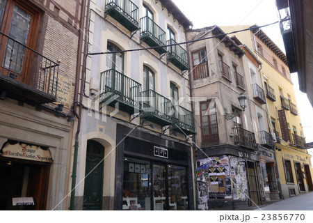 セゴビアの旧市街 23856770