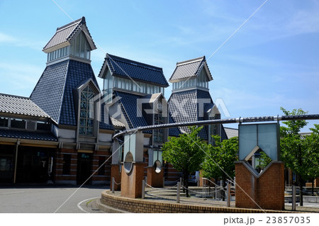 高田駅(左から) 高田駅(左から) 23857035