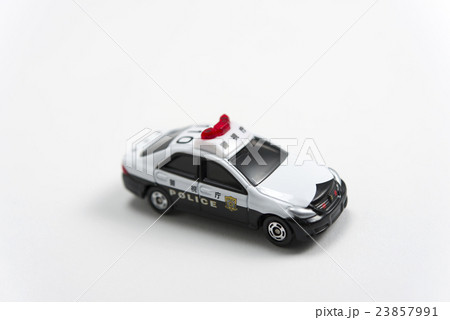 パトカー 23857991