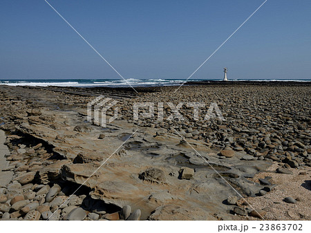 青島灯台と鬼の洗濯板 23863702