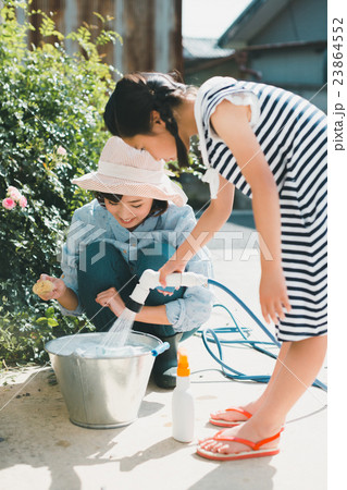 Japanese woman golfer , housewife Japanese woman golfer , housewife 23864552