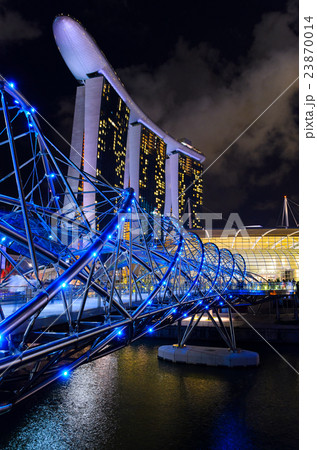 Singapore downtown 23870014