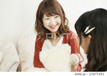 おしゃべり おしゃべり 23875461