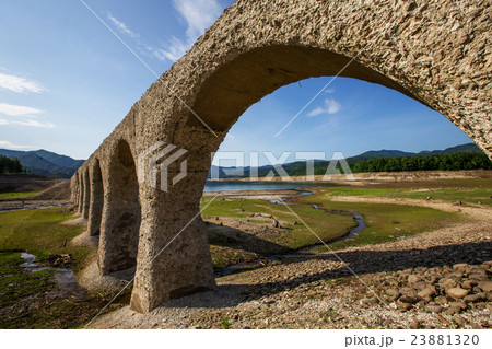 タウシュベツ川橋梁 タウシュベツ川橋梁 23881320
