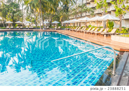 Swimming pool Swimming pool 23888251