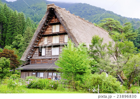 五階建て合掌造り 23896830