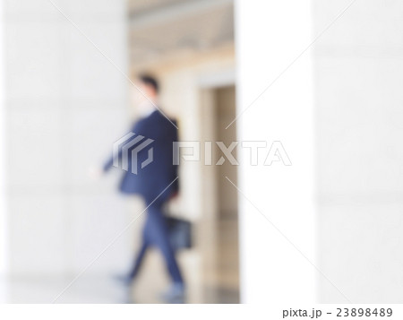 ビジネスマン・ボケ表現 23898489