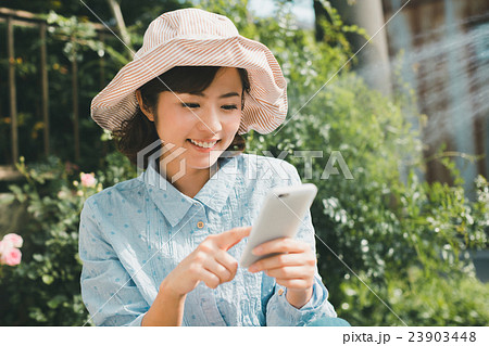 Japanese woman golfer , housewife Japanese woman golfer , housewife 23903448