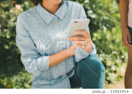 Japanese woman golfer , housewife 23903454