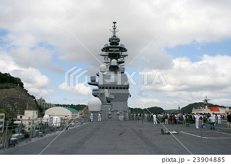 念願の巨大護衛艦「いずも」に乗船して 23904885