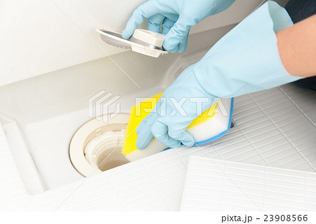 お風呂の排水溝掃除 お風呂の排水溝掃除 23908566