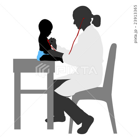 Pediatrician examining baby  23913365