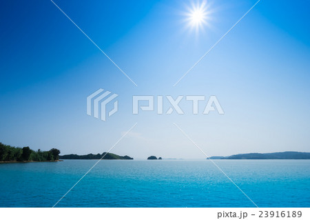 瀬戸内の海と太陽と島々 23916189