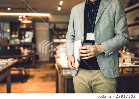 商業施設イメージ　撮影協力：TENOHA DAIKANYAMA 23917503