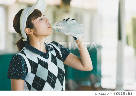 Japanese woman golfer , housewife Japanese woman golfer , housewife 23919263