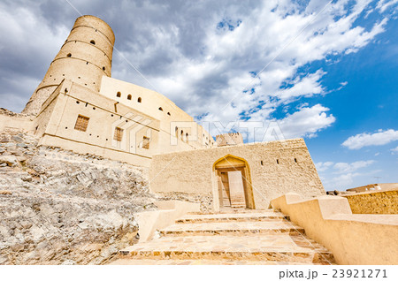 バハラ・フォート(オマーン、バハラ) バハラ・フォート(オマーン、バハラ) 23921271