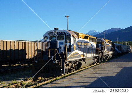 ジャスパーで停泊中のロッキーマウンテニア号 23926589