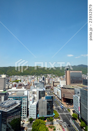 神戸　都市風景　三ノ宮方面を望む。 23932979