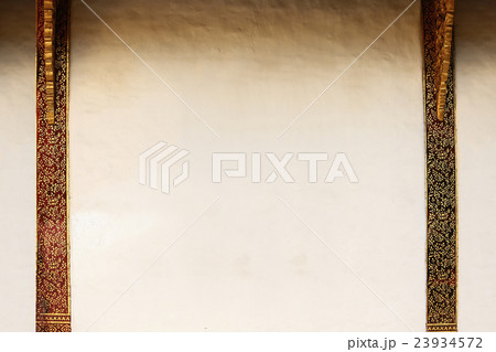 Temple in Thailand which identity of the country,  23934572