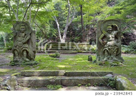 旧千燈寺跡　石造仁王像　国東半島 23942845