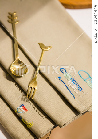 Fair Market 23944446